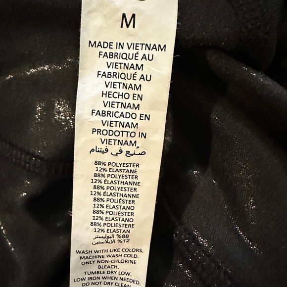 Alo flared bootcut leggings- high shine - Picture 5 of 5